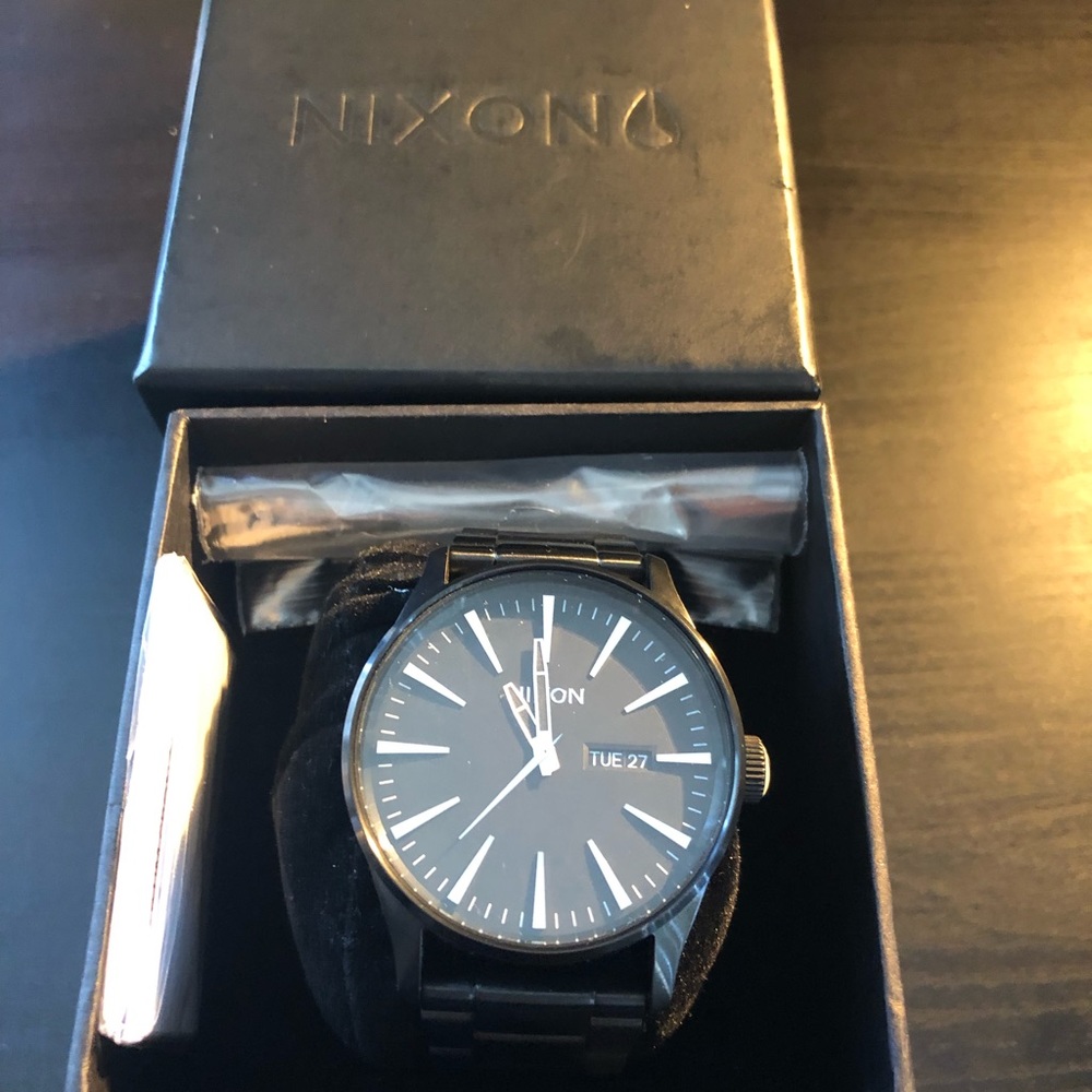 Nixon Sentry SS Watch
